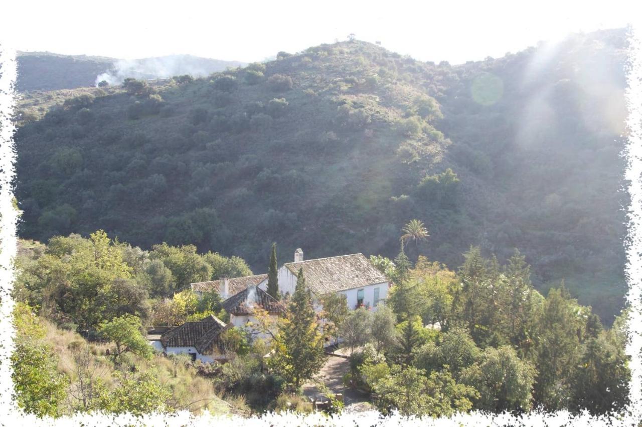 Cortijo Casas Viejas Villa Malaga Exterior photo